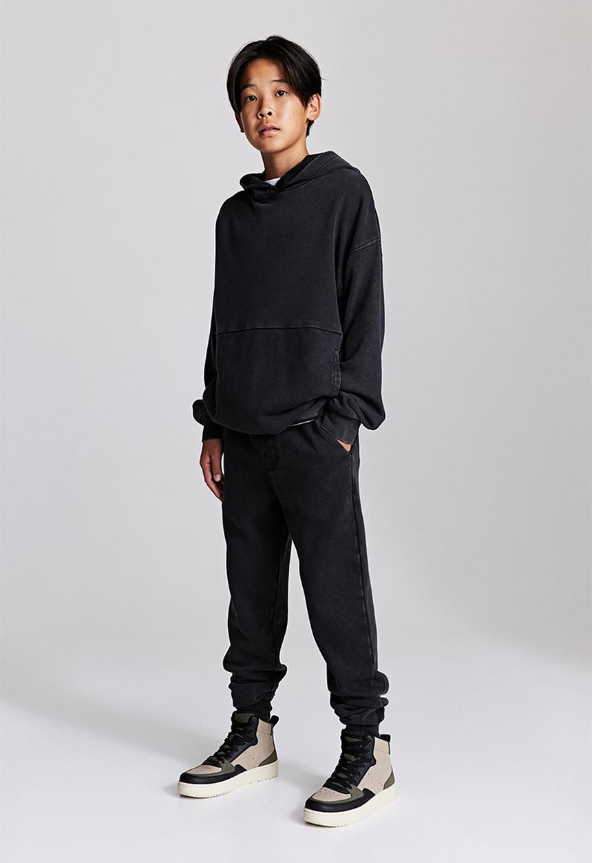 H&M - Printed joggers - black/washed out