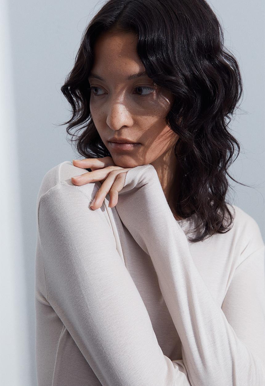 H&M - Long-sleeved lyocell top - light beige