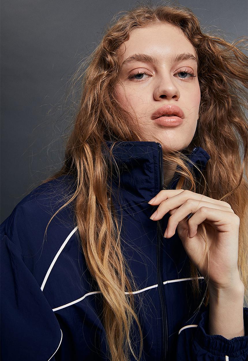 H&M - Nylon windbreaker - dark blue