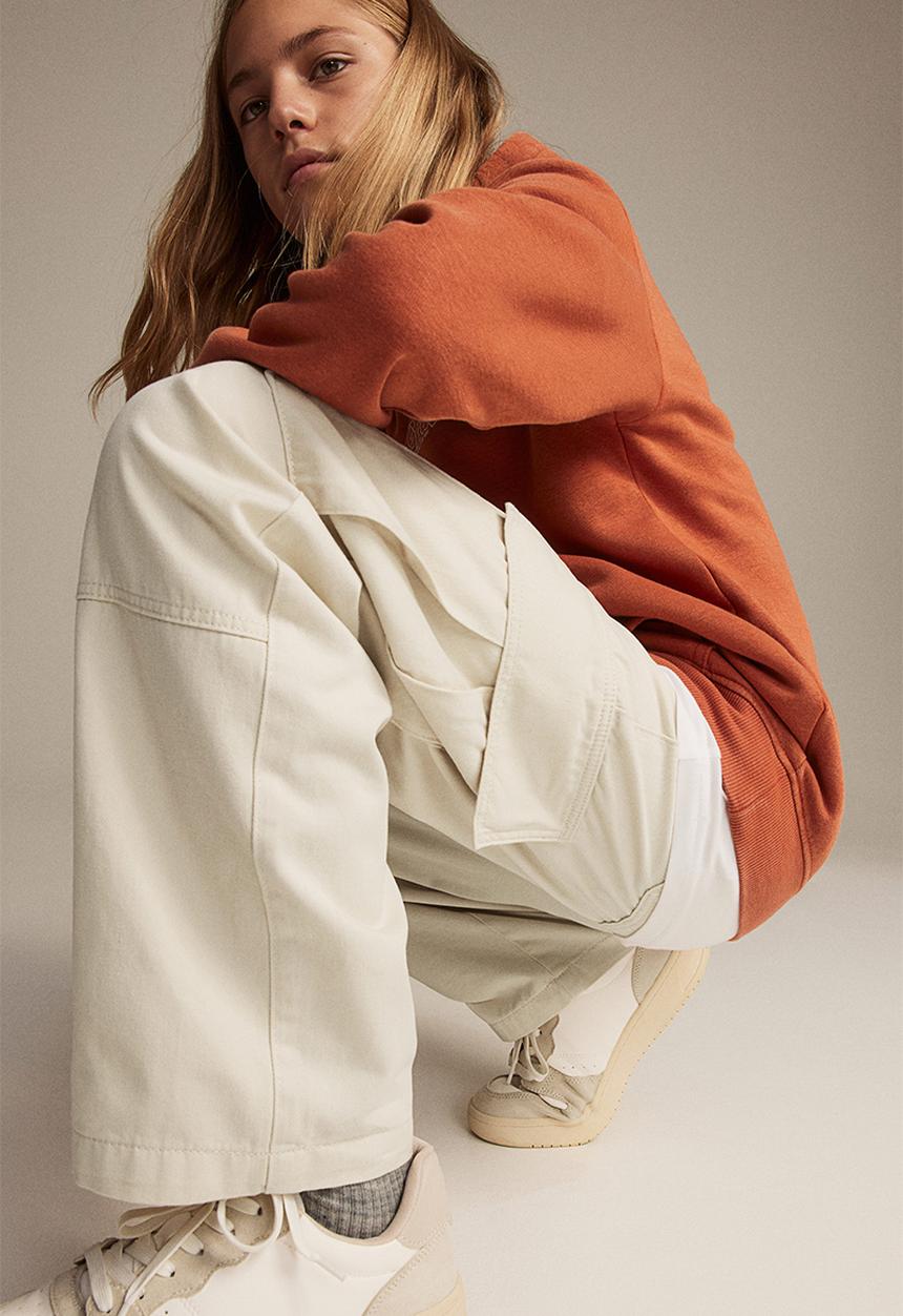 H&M - Cotton cargo trousers - white