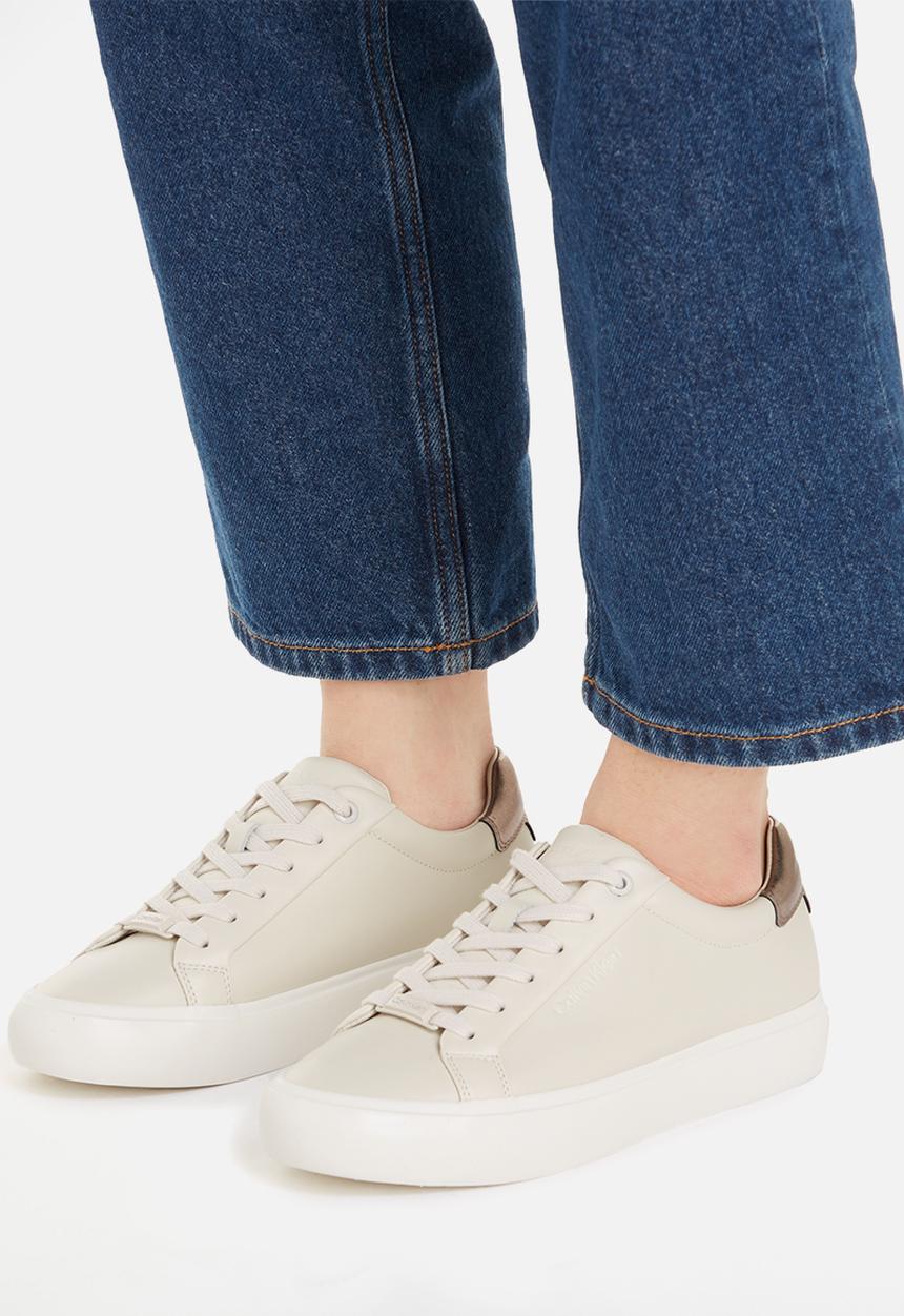 Calvin Klein - Vulc lace up - dk ecru