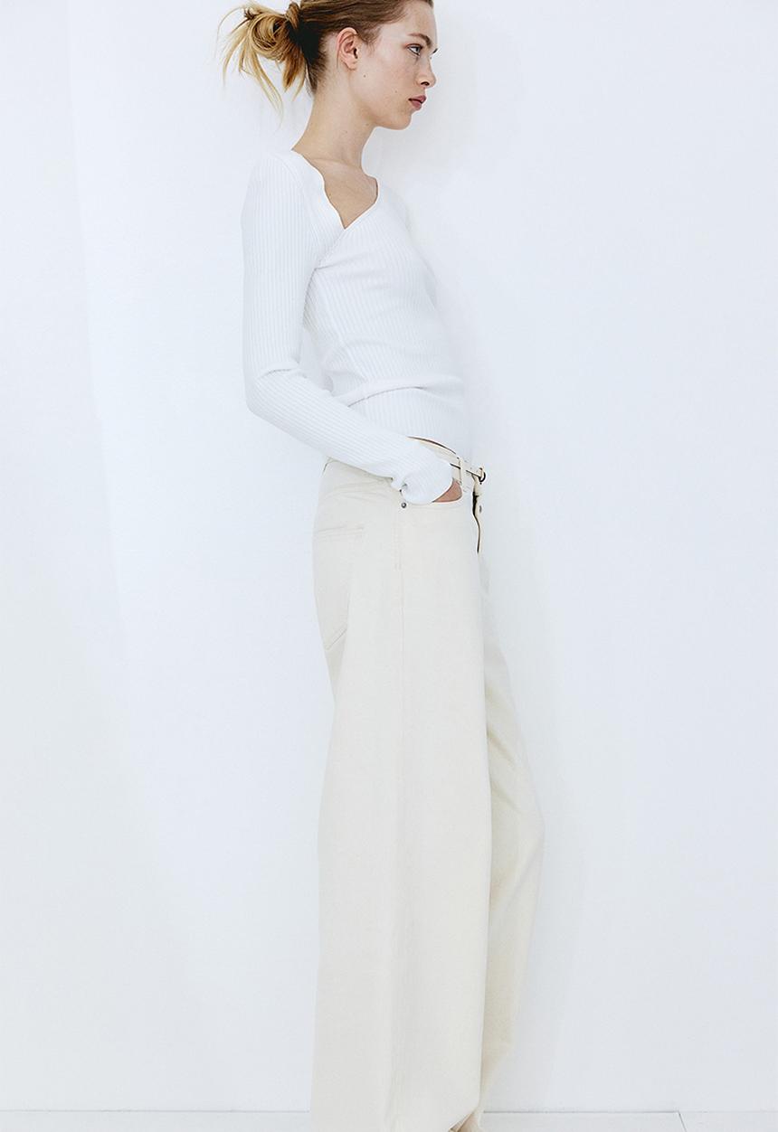 H&M - Asymmetric-neck jumper - white