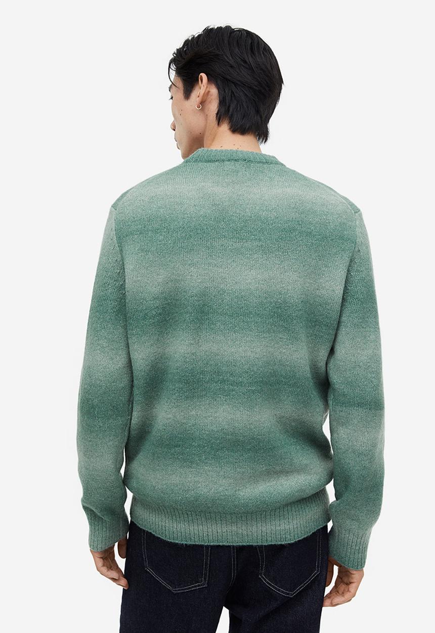 H&M - Regular fit jumper - green/striped
