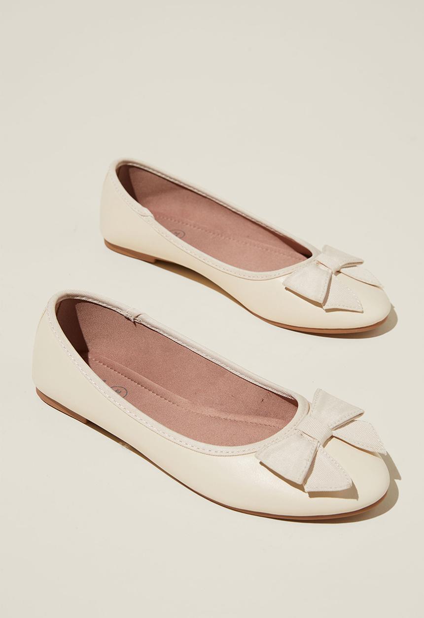 Cotton On - Emma bow ballerina - ivory/grosgrain