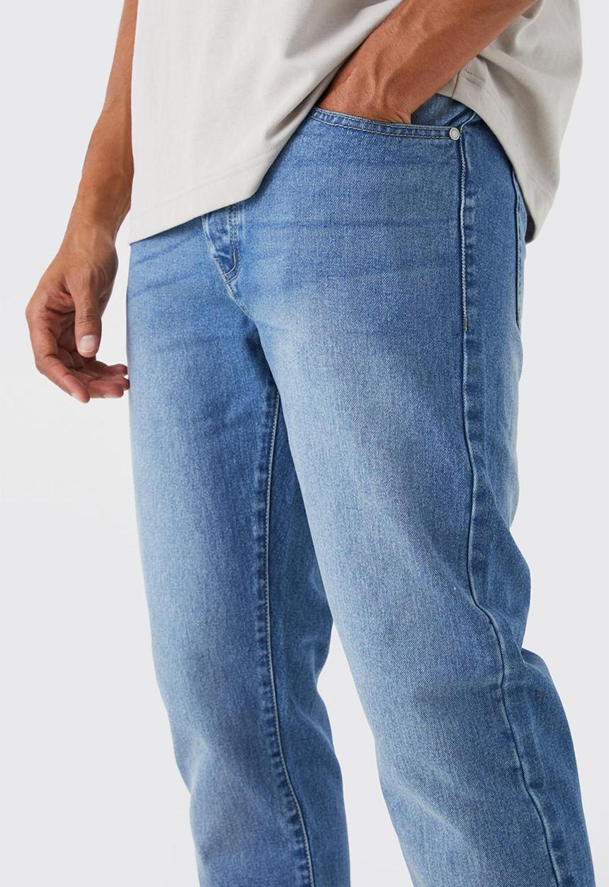 boohooMAN - Straight rigid jean - mid blue