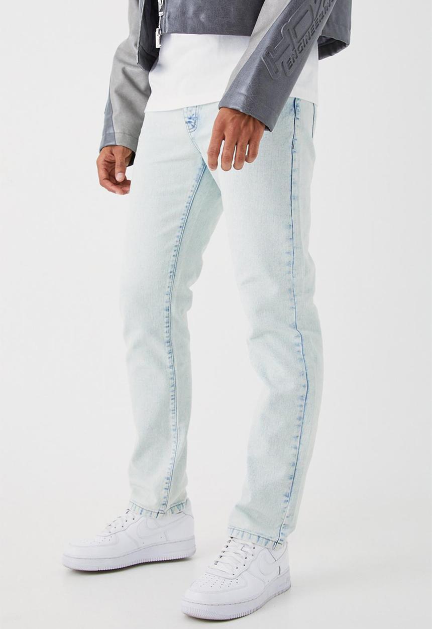 boohooMAN - Straight rigid jean - ice blue