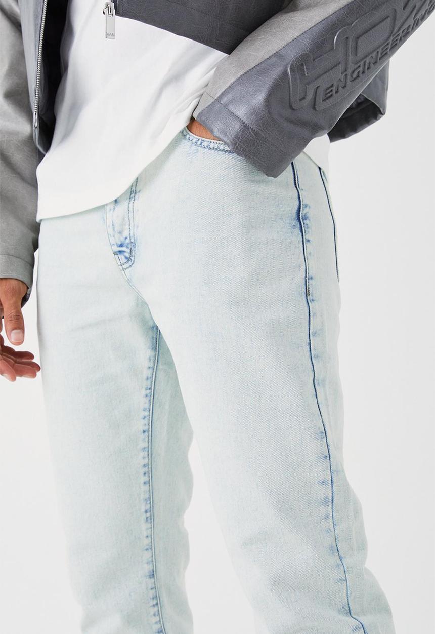 boohooMAN - Straight rigid jean - ice blue