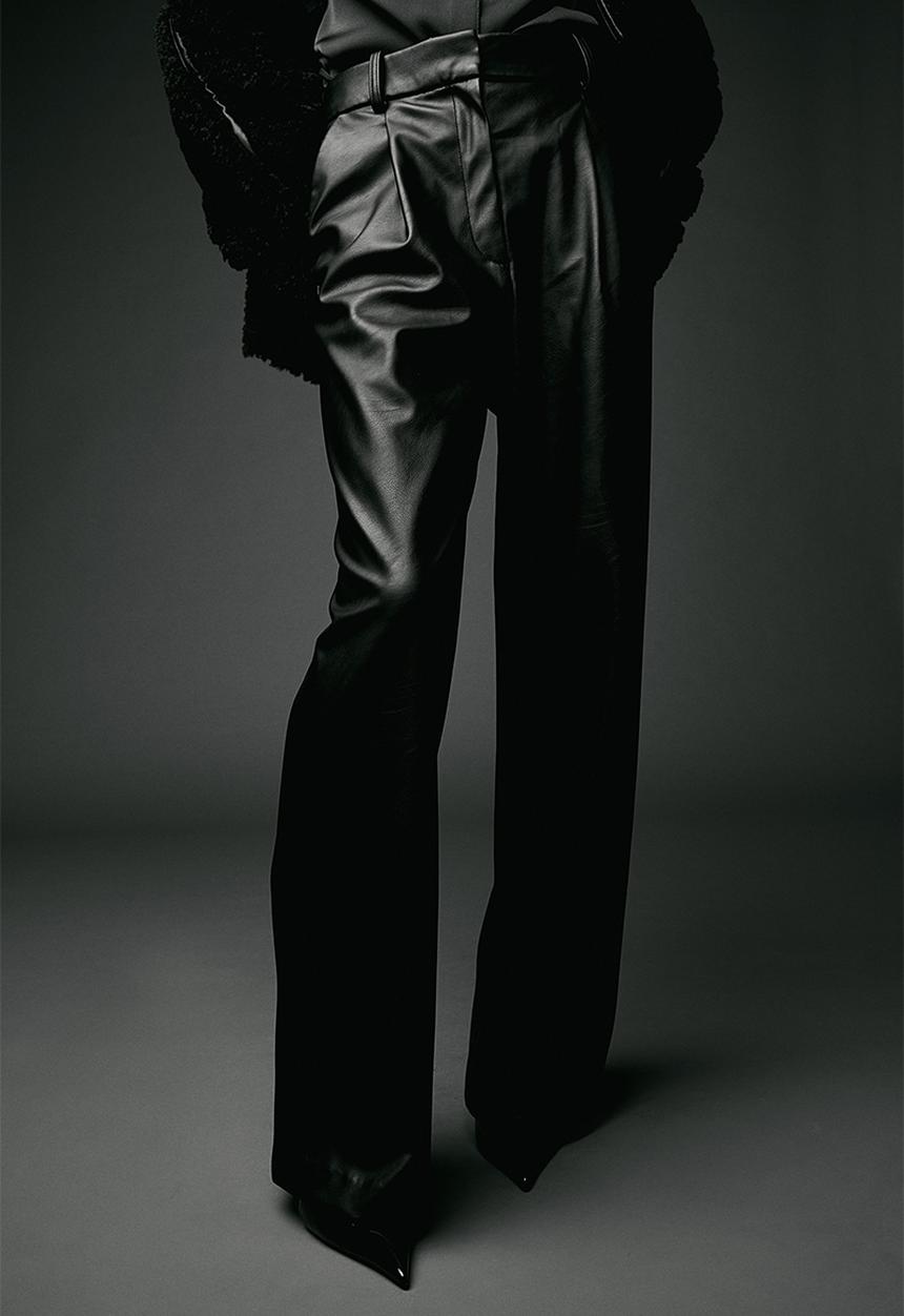 H&M - Wide coated trousers - black