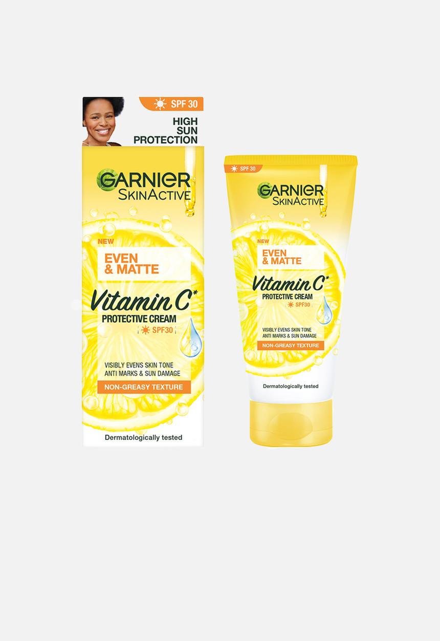 Garnier - Even & Bright  Vitamin C Booster Serum Regime Bundle Set - 3 Piece