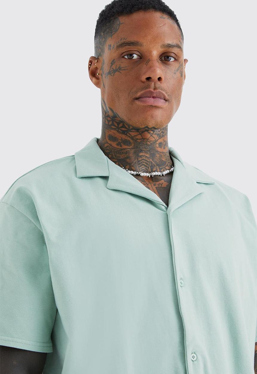boohooMAN - Short sleeve oversized revere jersey shirt - sage
