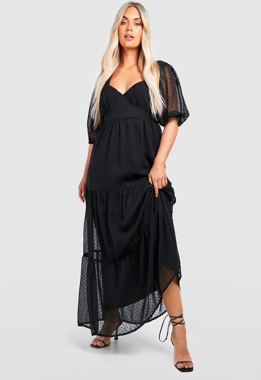boohoo - Plus dobby milkmaid detail maxi dress - black