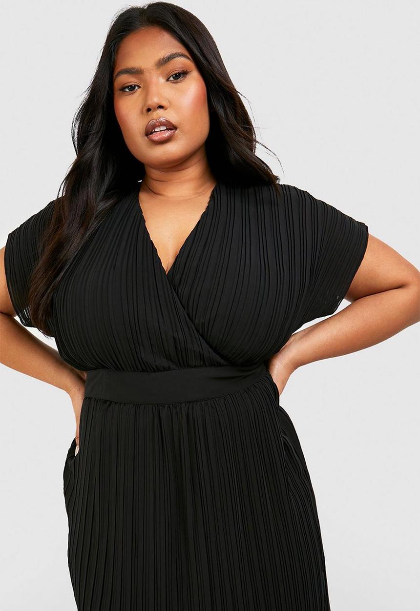 boohoo - Plus occasion pleated wrap midi dress - black