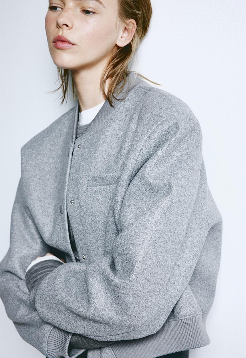 H&M - Cropped bomber jacket - grey