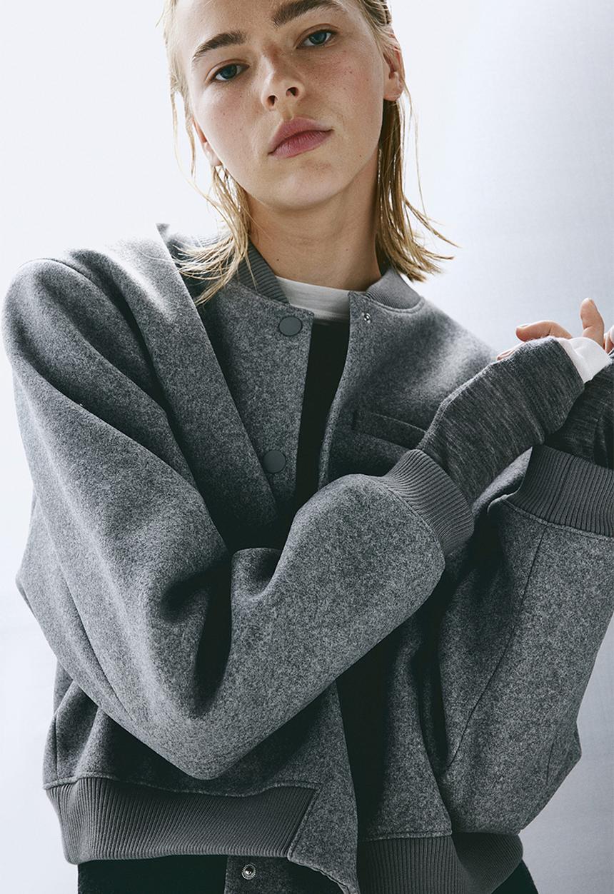 H&M - Cropped bomber jacket - grey