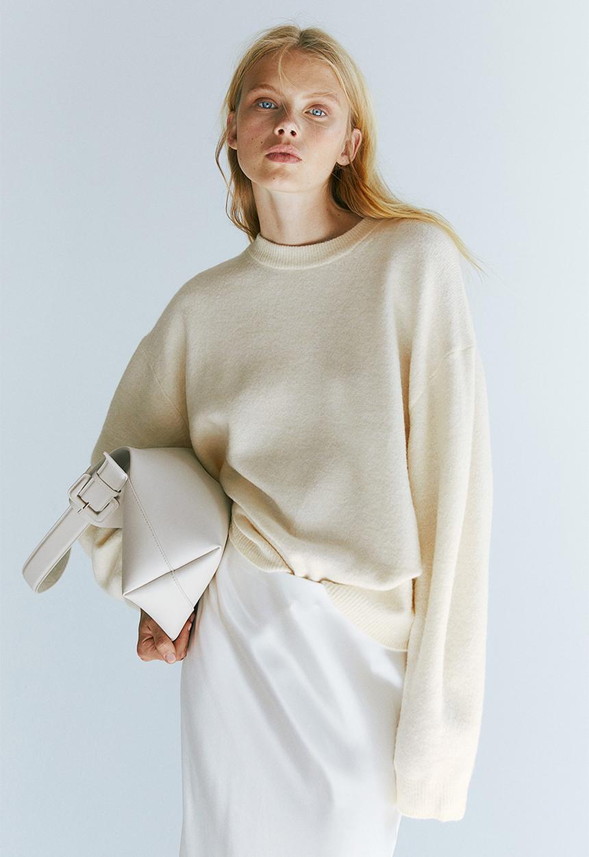 H&M - Knitted jumper - cream