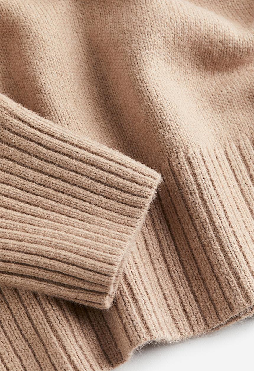 H&M - Oversized polo-neck jumper - dark beige
