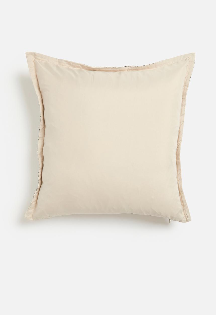 Grey Gardens - Feather Cushion Cover - Off white