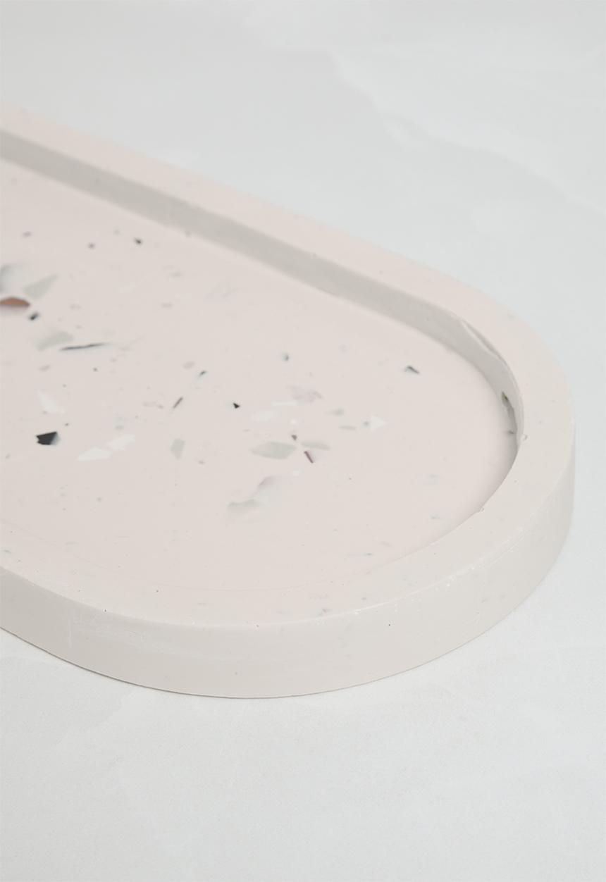 Terrazzo Home - Medium Oval Serving Board - Natural 