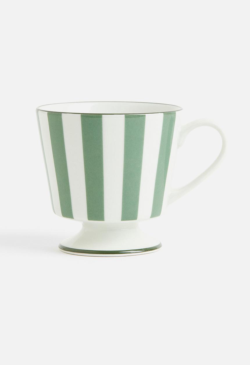 H&M - Footed porcelain mug - green