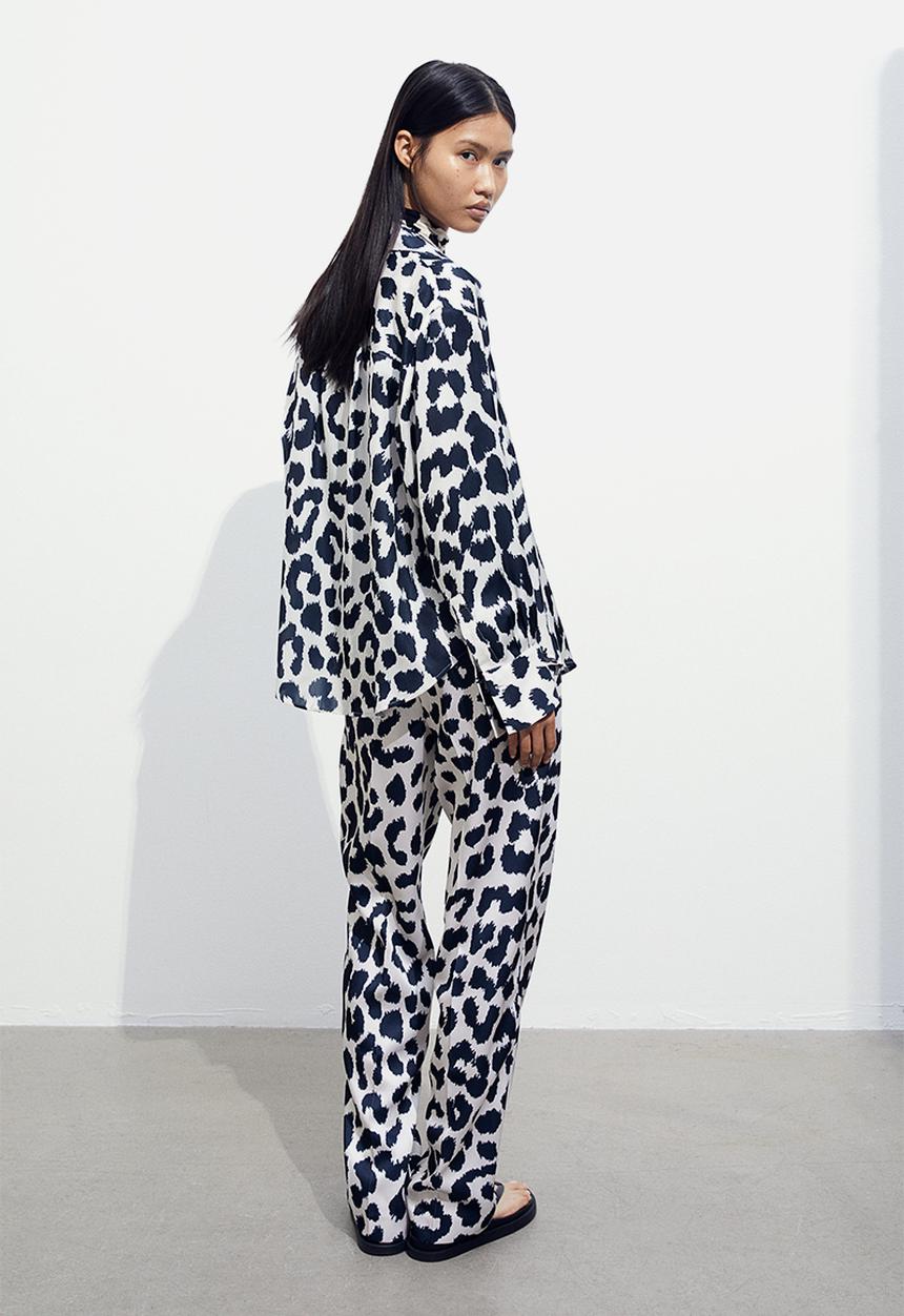 H&M - Straight trousers - white & black 