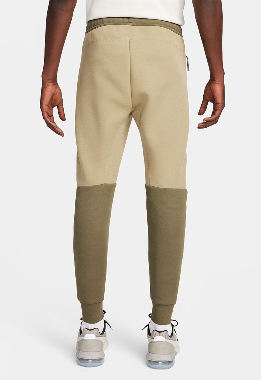 Nike - NSW tech fleece jogger - neutral olive/medium olive/black