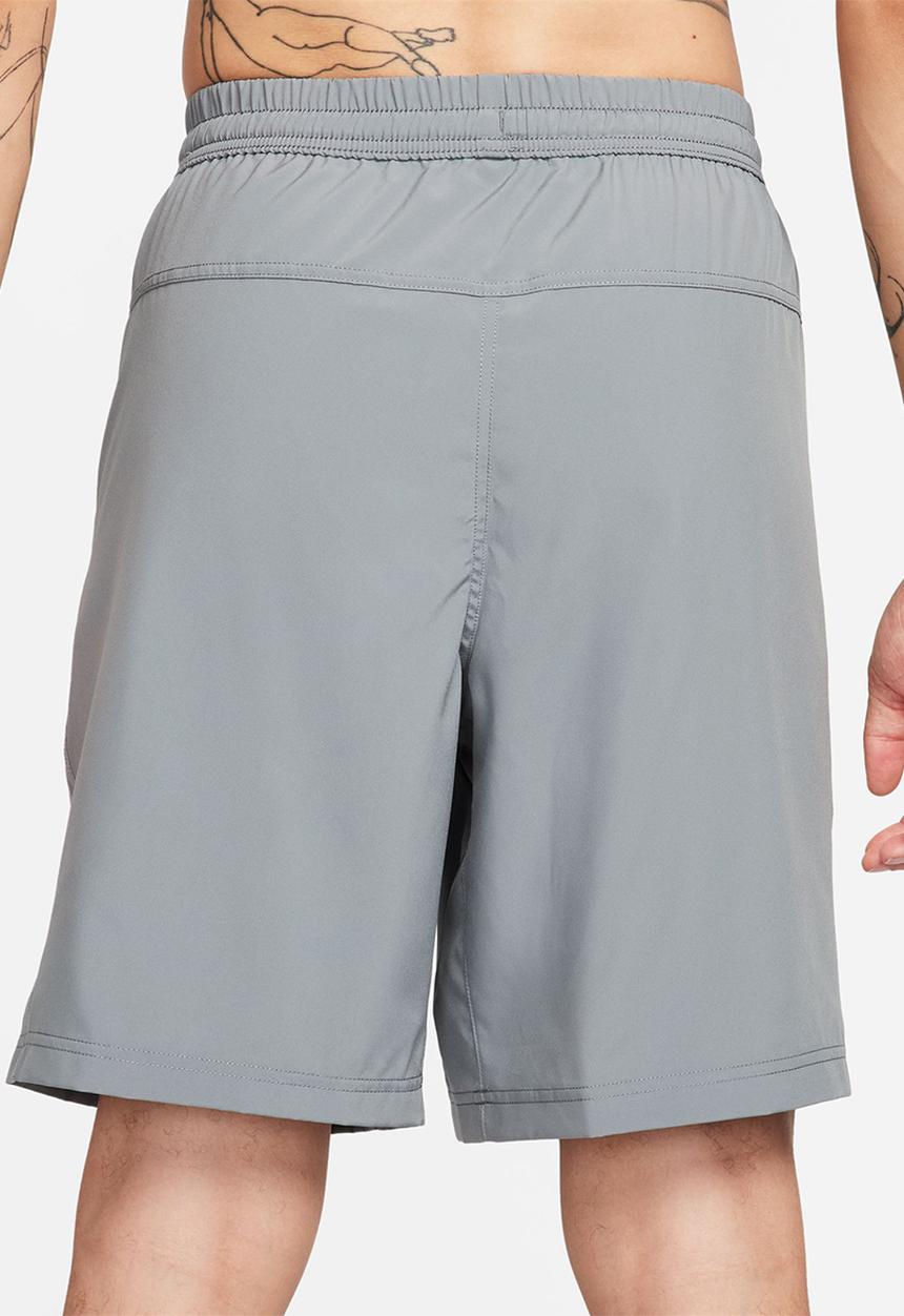 Nike - Form Dri-FIT 9" Unlined versatile shorts- smoke grey/black 
