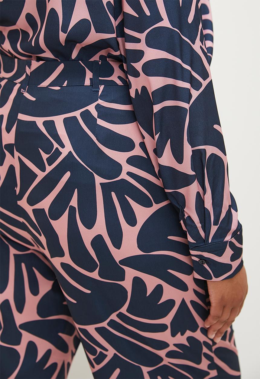 Superbalist - Co-ord printed straight leg - Organic graphic lines