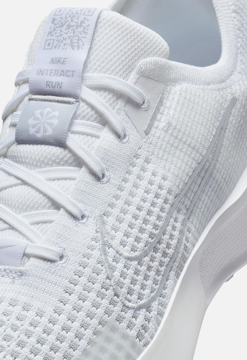 Nike - Nike Interact Run