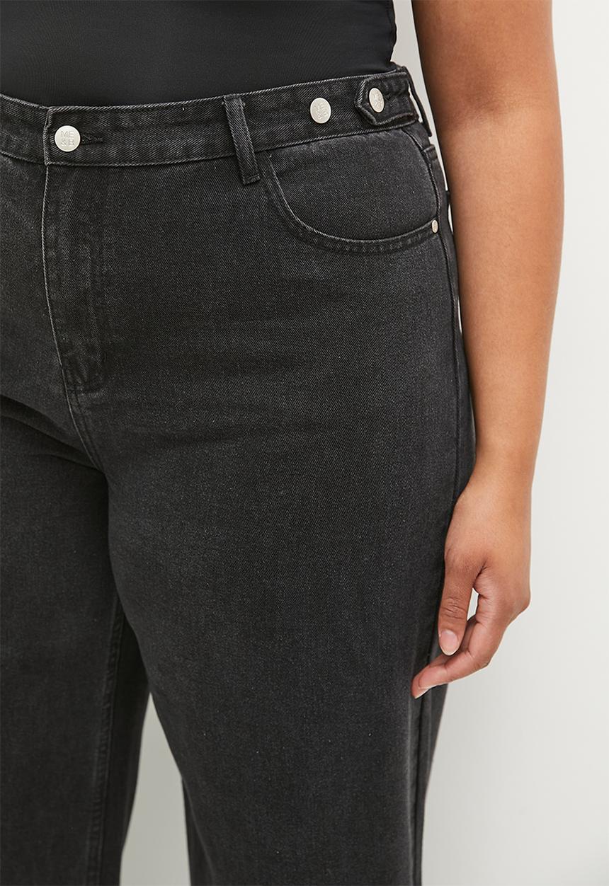 Me&B - Plus Adjustable Waist Jean - Black