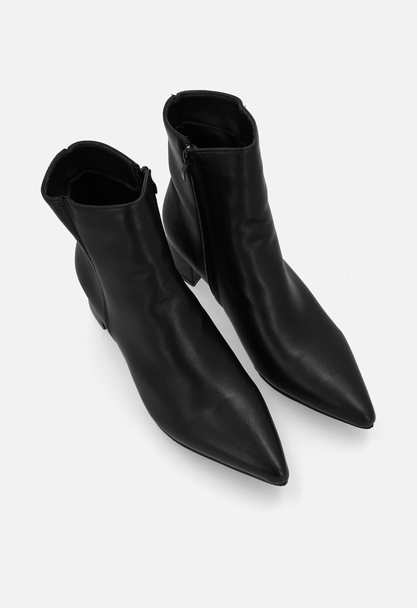 Superbalist - Tyla ankle boot - black