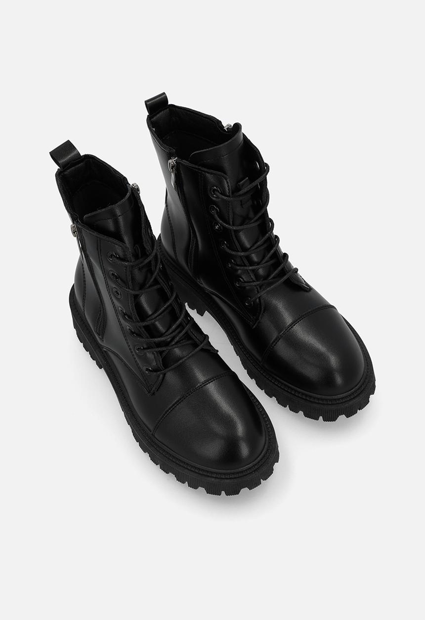 Superbalist - Mpho lace-up boot - black