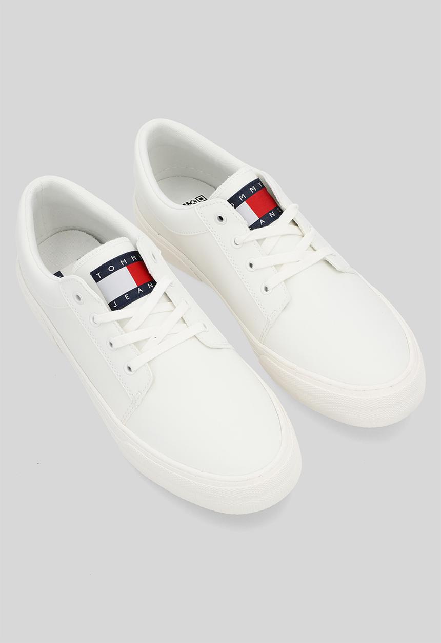 Tommy Hilfiger - Tjm vulc. skate derby ess - white