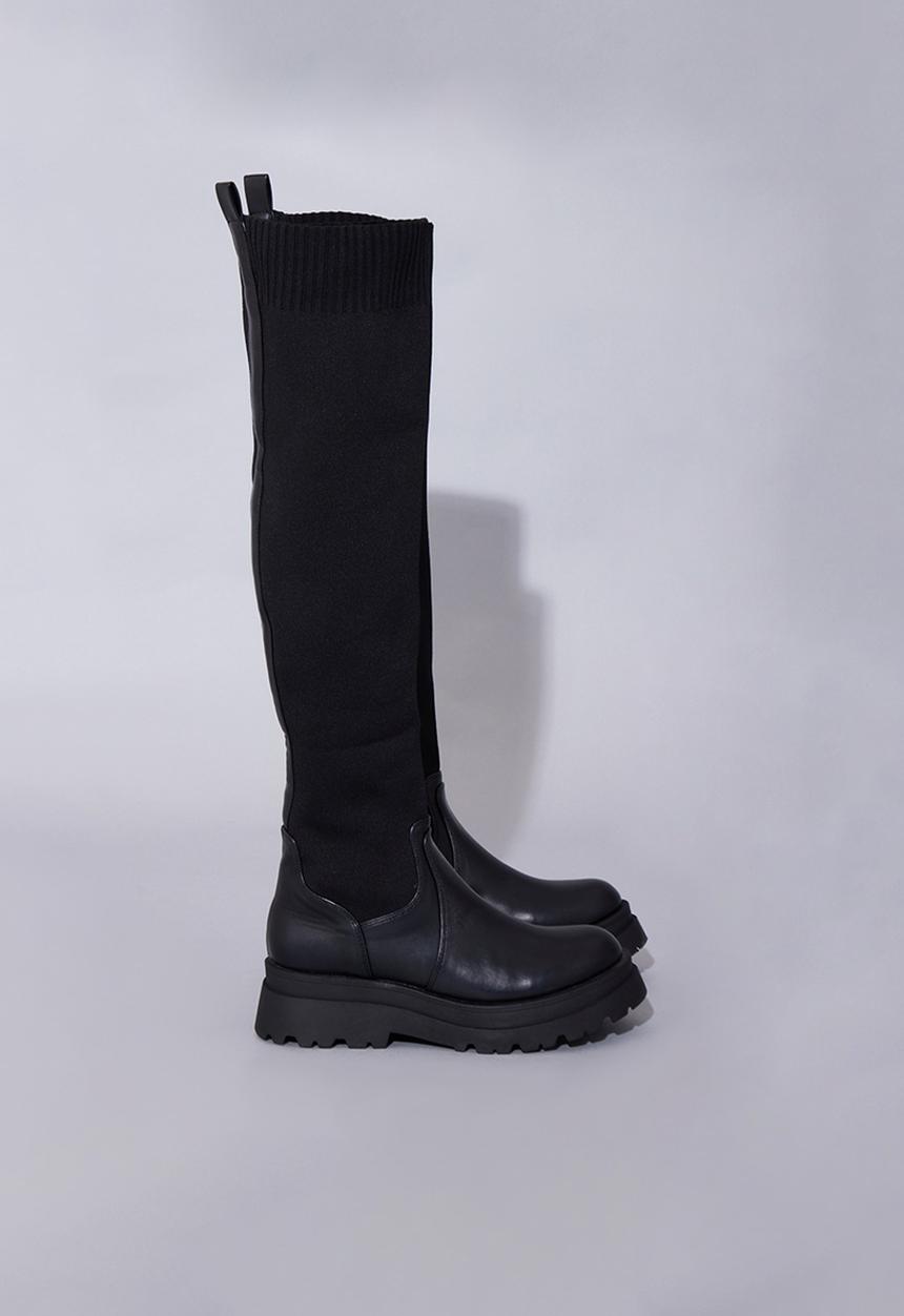 PrettyLittleThing - Black pu contrast knitted over the knee boots - black