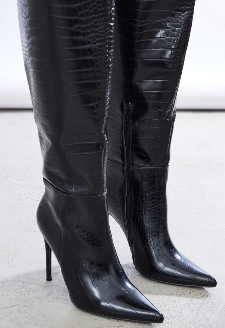PrettyLittleThing - Black wide fit pu high stiletto heeled knee boot - black