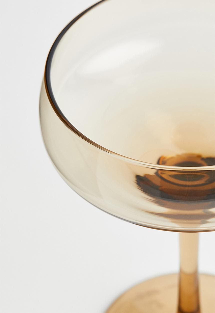 H&M - Champagne coupe - amber-coloured
