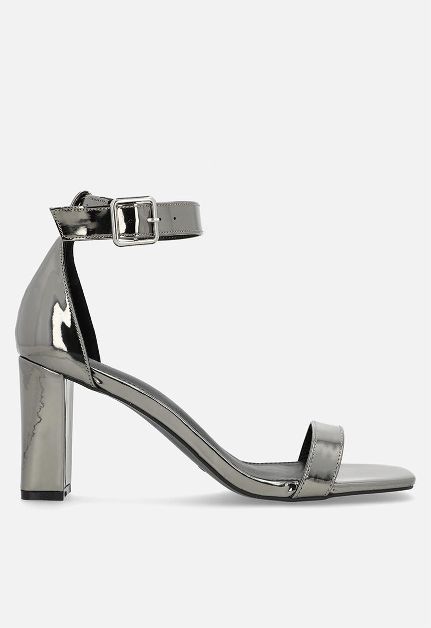Cotton On - Matilda ankle strap block heel - chrome metallic 
