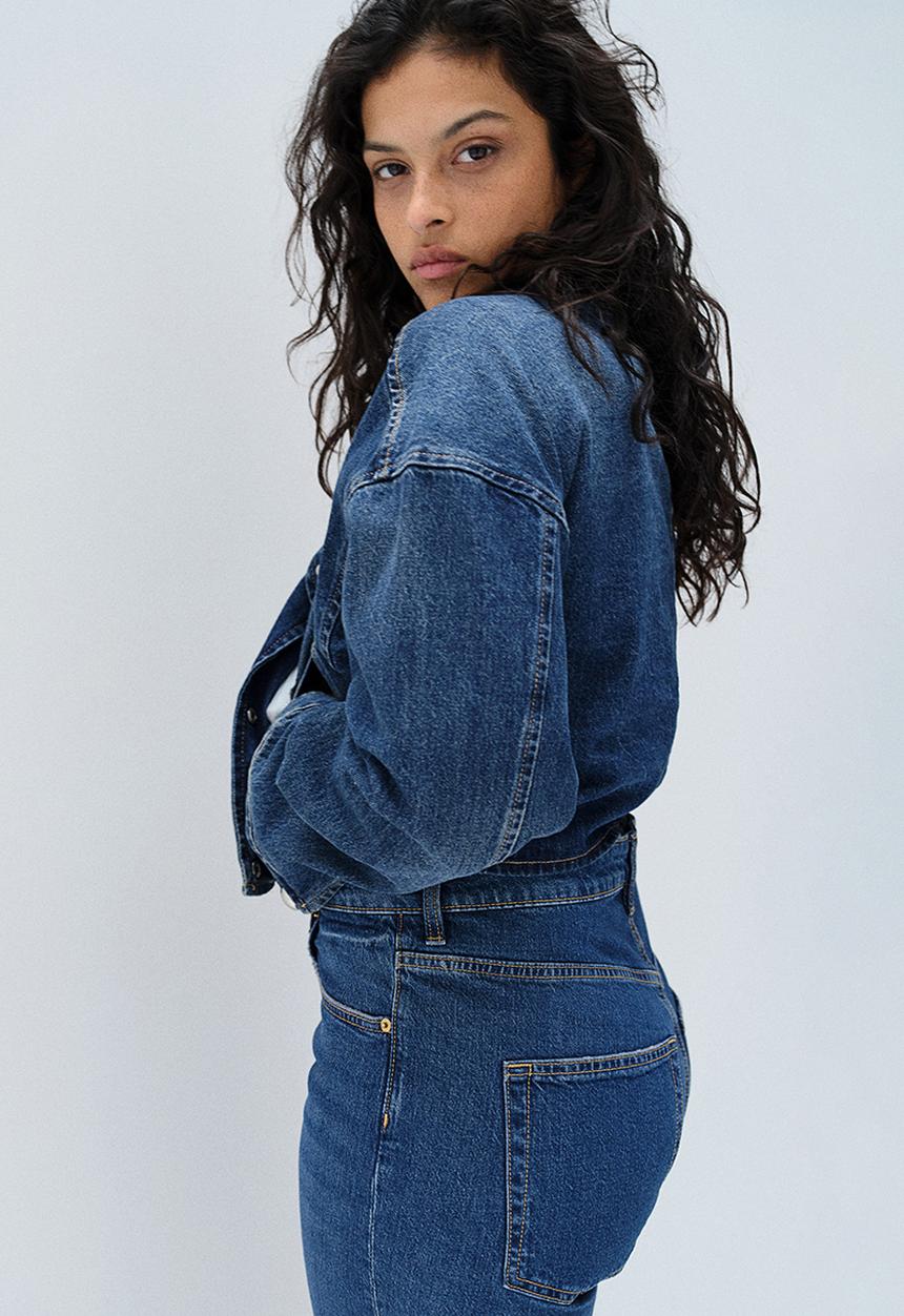 H&M - Curvy fit wide high cropped jeans - denim blue