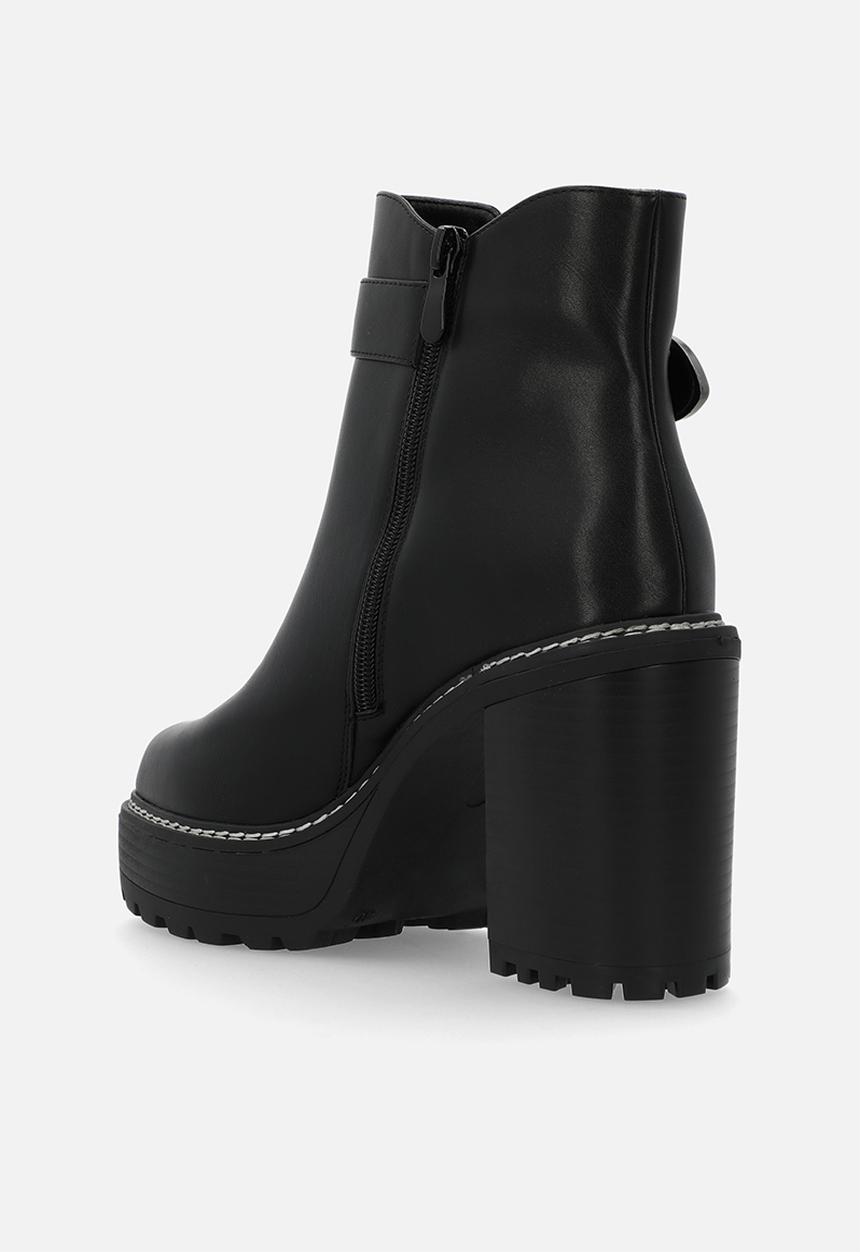 Plum - Jemila ankle boot - black