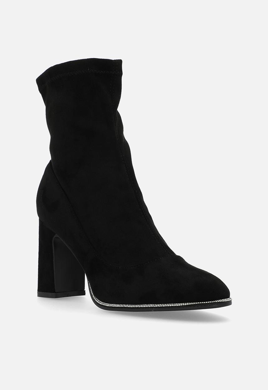 Footwork - Giggy block heel boot - black
