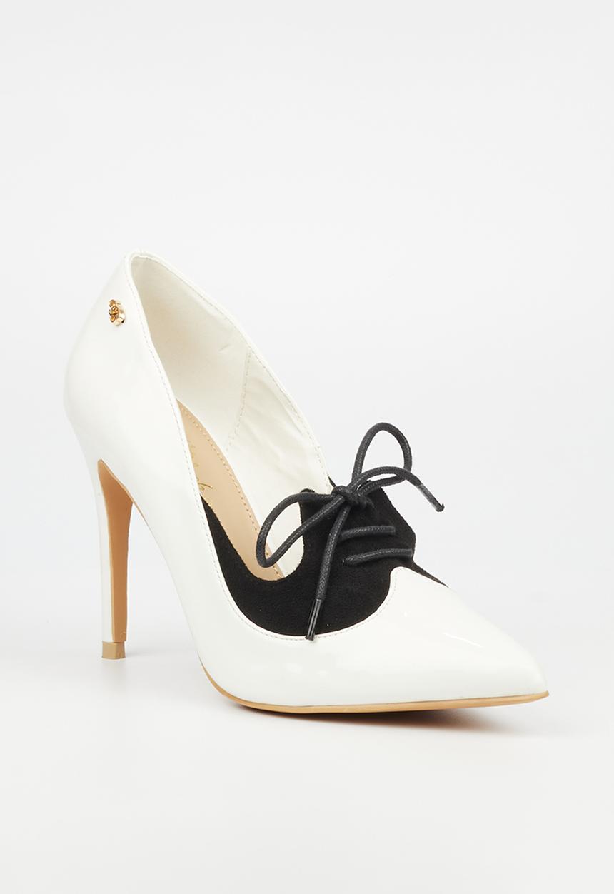 Miss Black - Lola 14 court - white