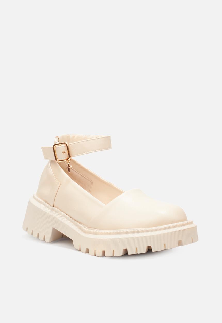 Rock & Co - Chainz 10 ankle tie loafer - bone