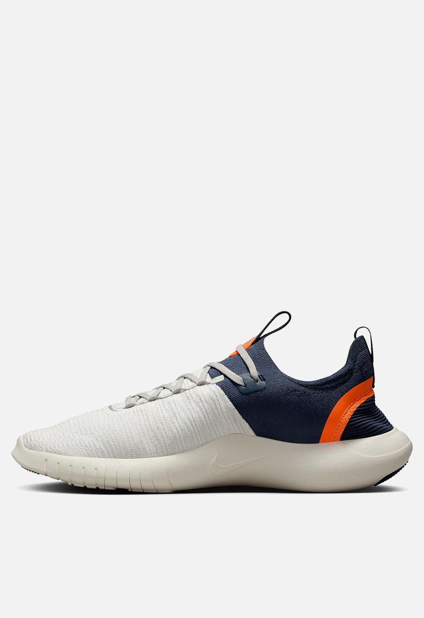 Nike - Nike Free RN NN