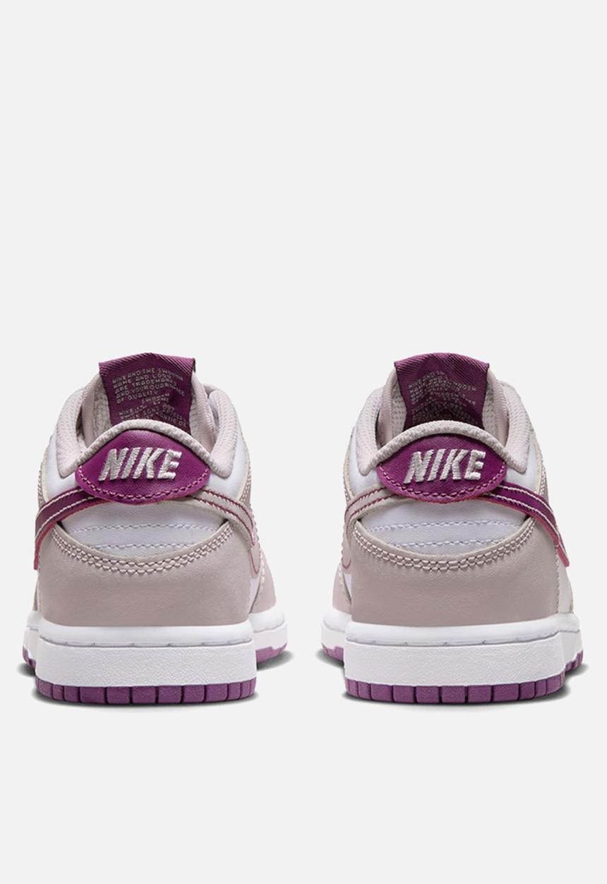 Nike - Nike Dunk Low Psv