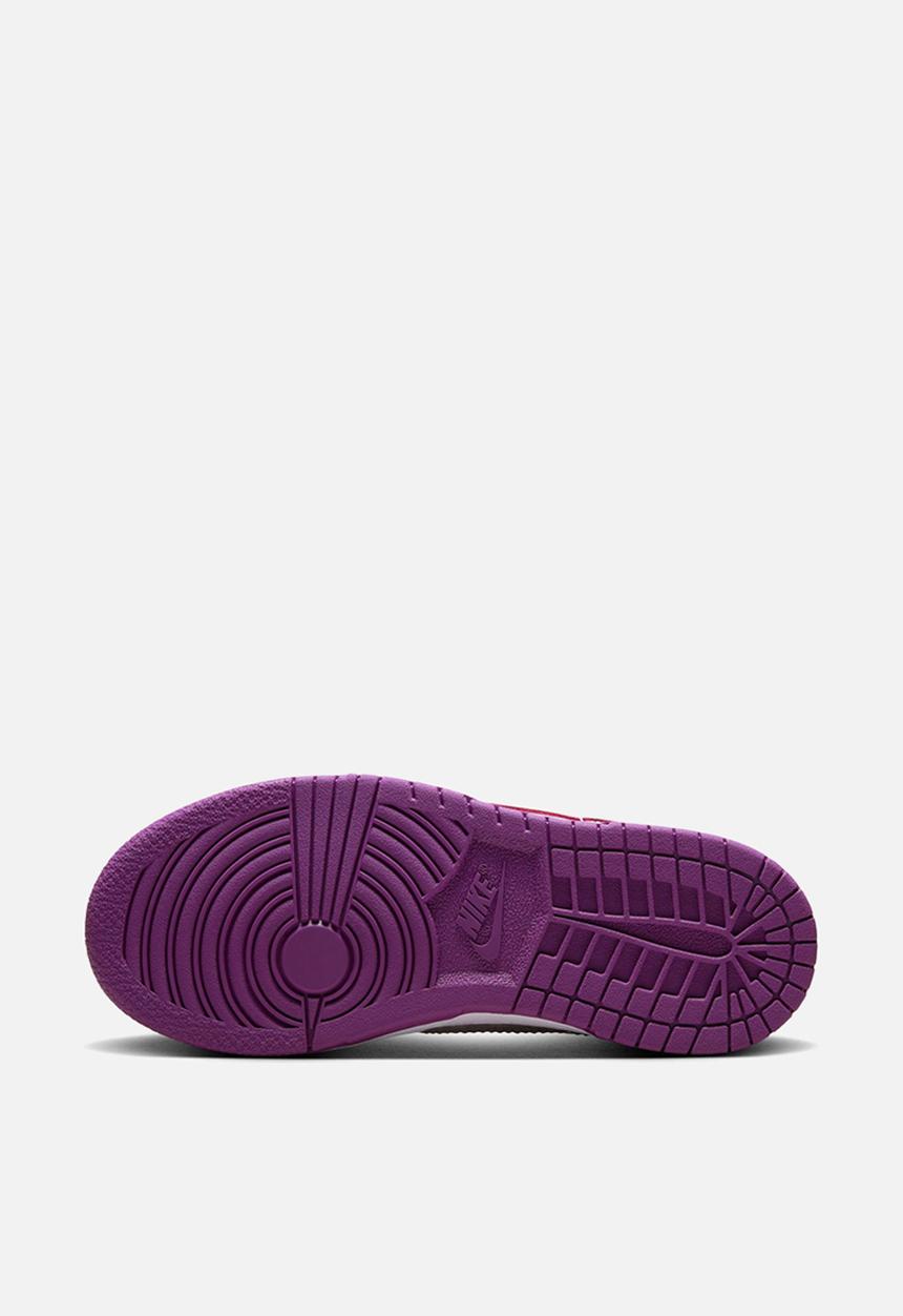 Nike - Nike Dunk Low Psv