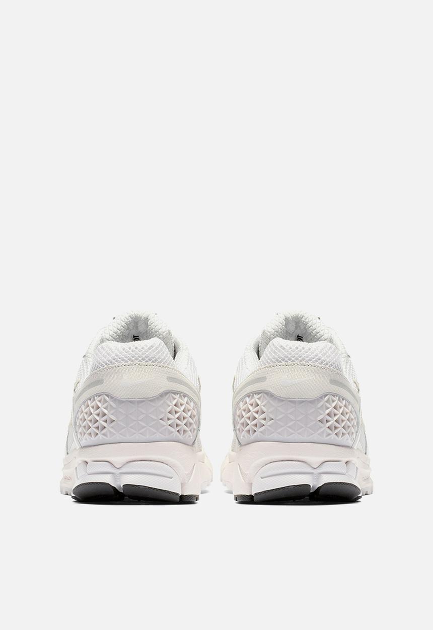 Nike - Nike Zoom Vomero 5 SP