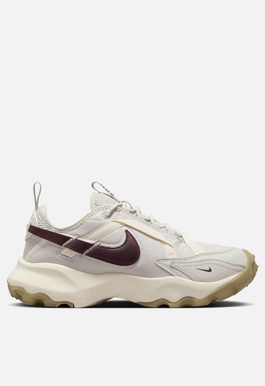 Nike - Nike TC 7900