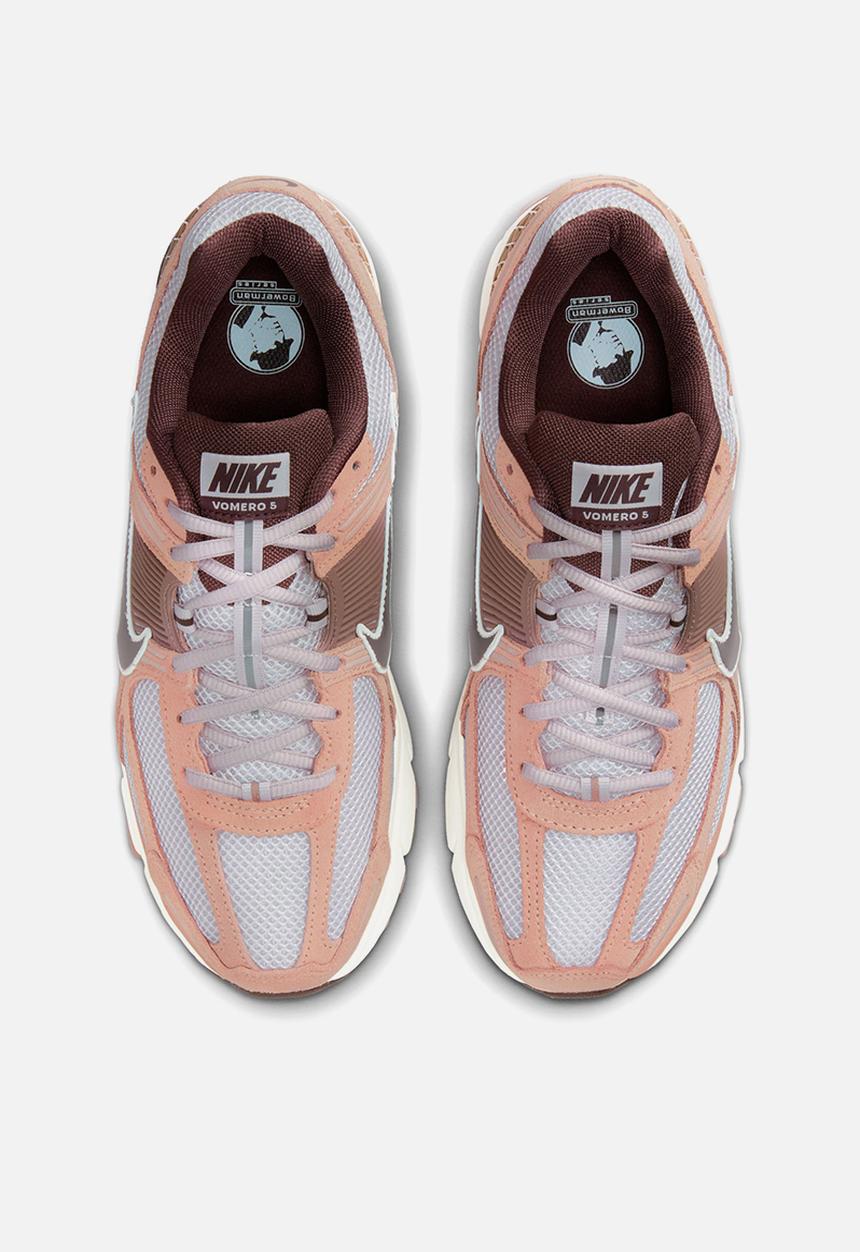 Nike - Nike Zoom Vomero 5