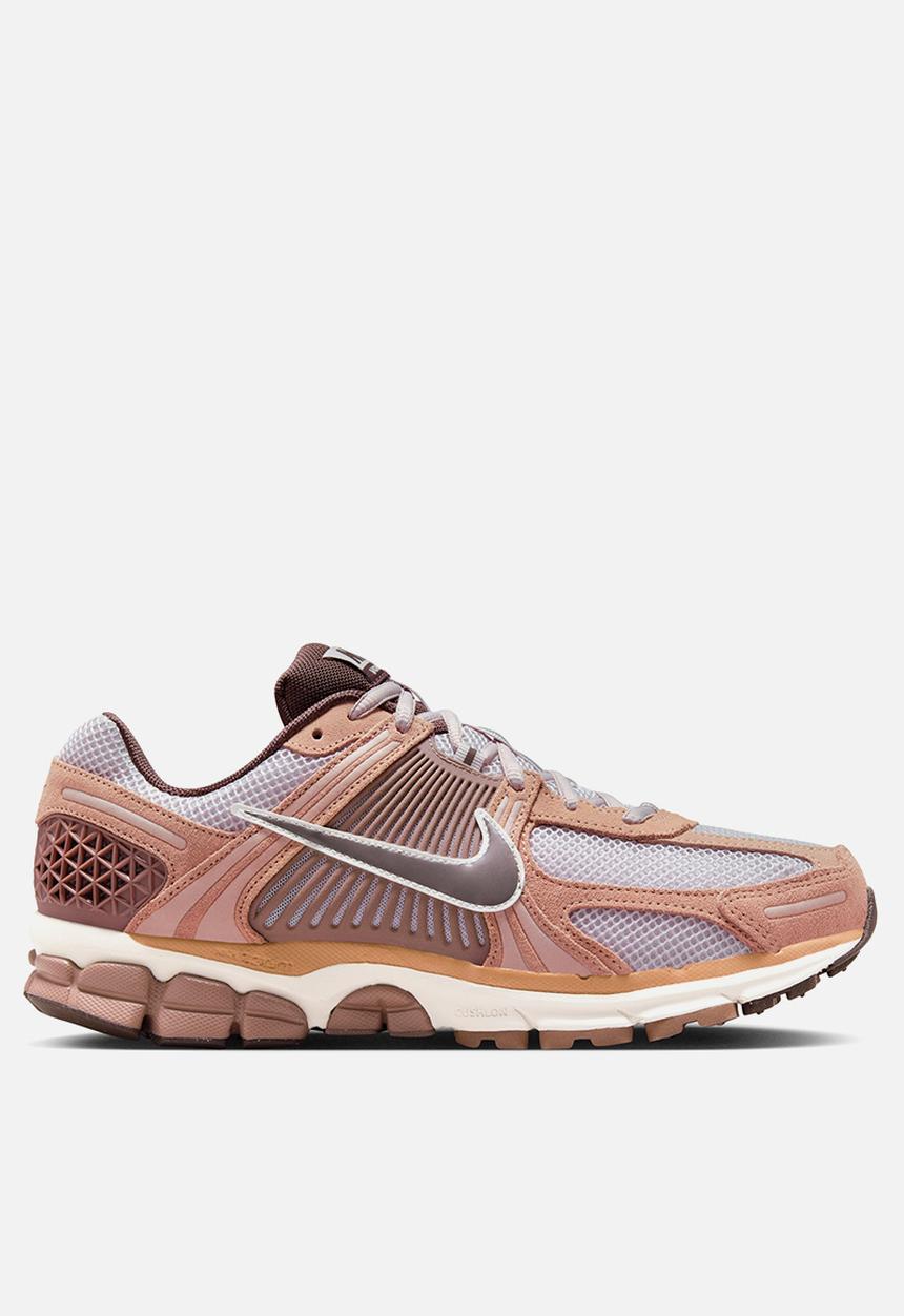 Nike - Nike Zoom Vomero 5