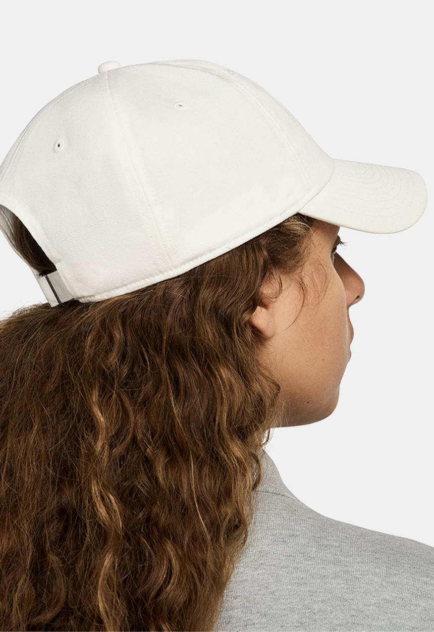 Nike - Nike Club