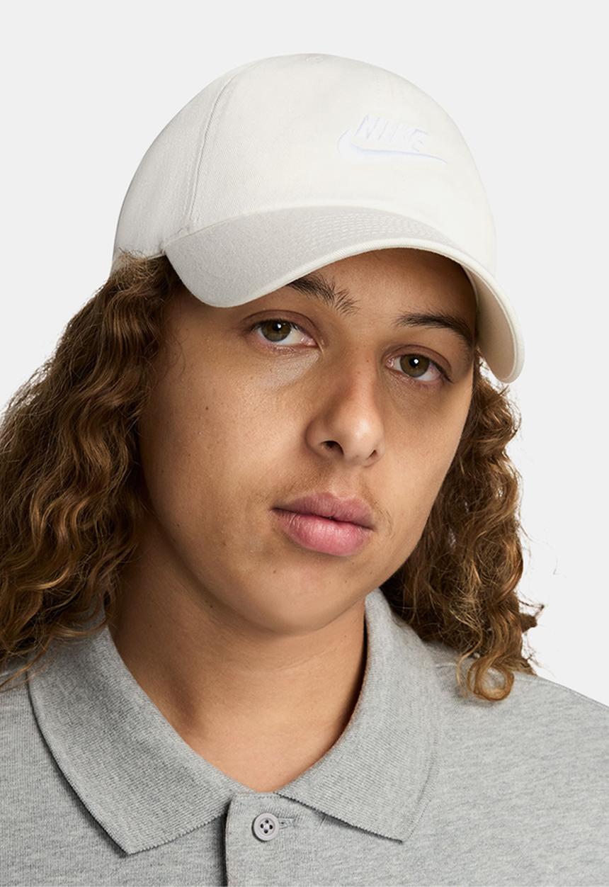 Nike - Nike Club